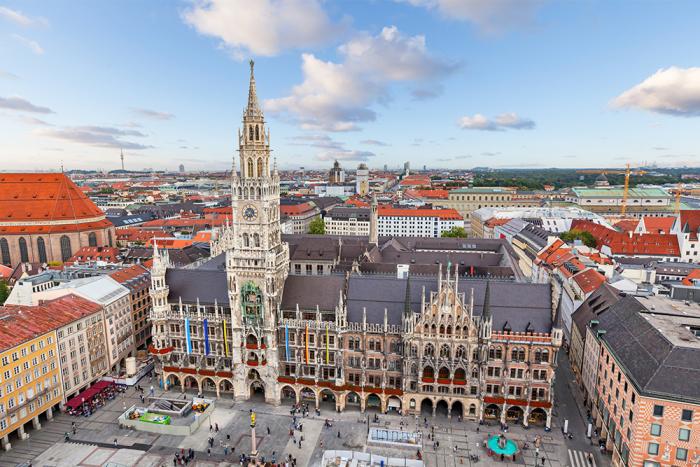 Fototapete München Panoramablick auf das Rathaus