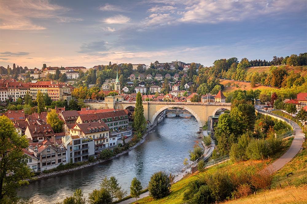 Fototapete Bern in der Schweiz im Herbst