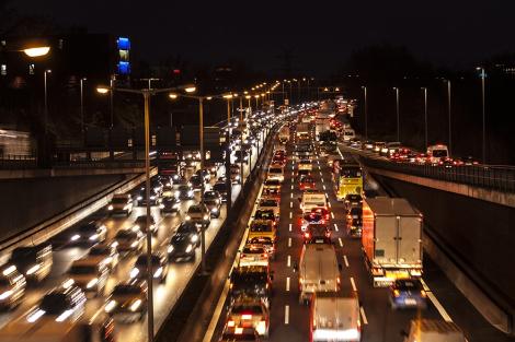 Fototapete Verkehr auf einer Autobahn